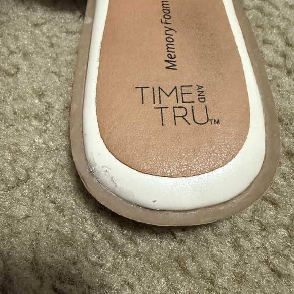 Time and Tru White Braided Slide Sandals - Picture 2 of 3